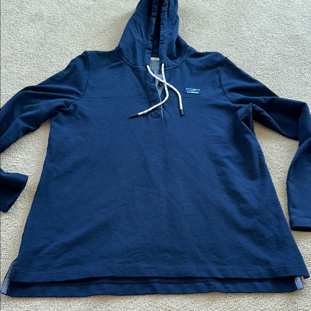 LL bean 1/4 button hooded shirt - Picture 3 of 6